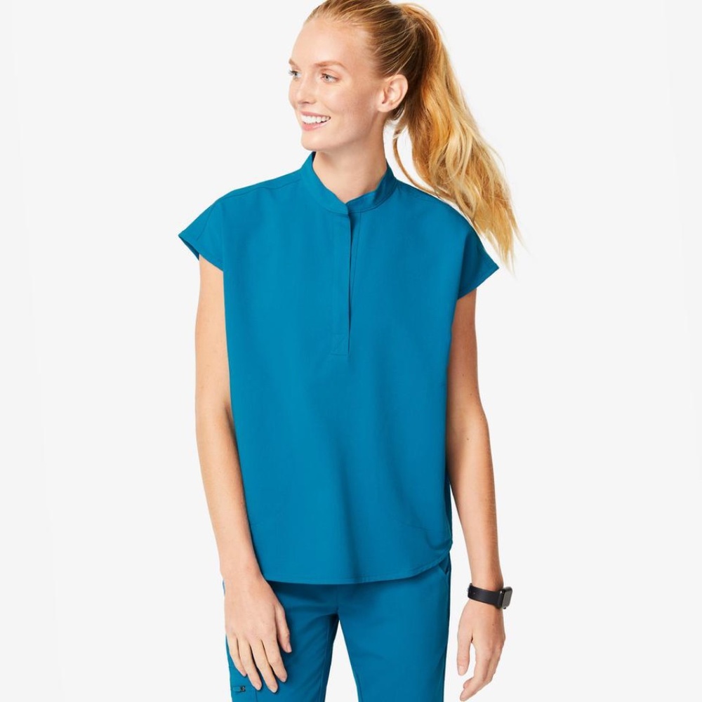 Figs - Alps Blue Rafaela Scrub Top - NWT